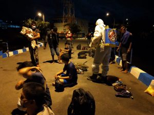 Bakamla RI Kembali Amankan 19 PMI Ilegal di Perairan Tanjung Sauh Batam