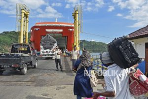 ASDP Sepakati Kerja Sama Pengembangan Pelabuhan Lembar