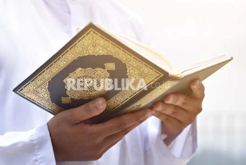 Alquran Membimbing Manusia untuk Berpikir Jernih