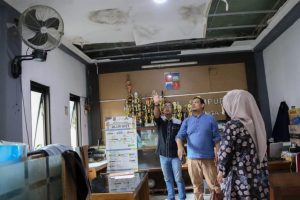 DPRD Nilai Kantor Kelurahan Ciwaringin dan Sempur Kondisinya Parah