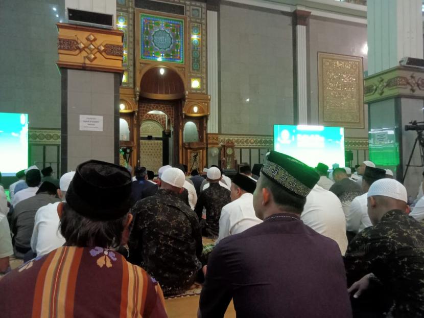 Hadiri Istighosah di Masjid Agung Cianjur, Wapres Berharap Kebangkitan Pascabencana
