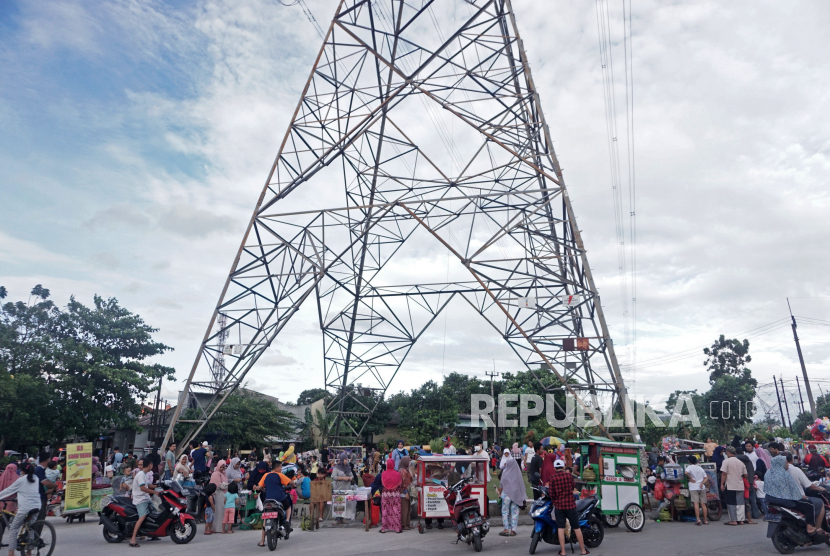 Hati-hati Berada di Bawah Saluran Udara Tegangan Tinggi, Ini Area yang Aman