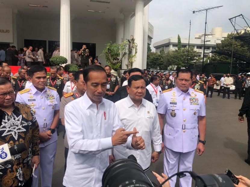 Indostrategi: Tingkat Kepercayaan Publik ke Prabowo Masih Tinggi karena Di-endorse Jokowi