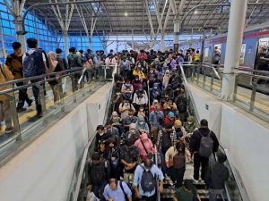 Keluhan Padatnya Stasiun Manggarai, Ini Saran Pengamat Transportasi