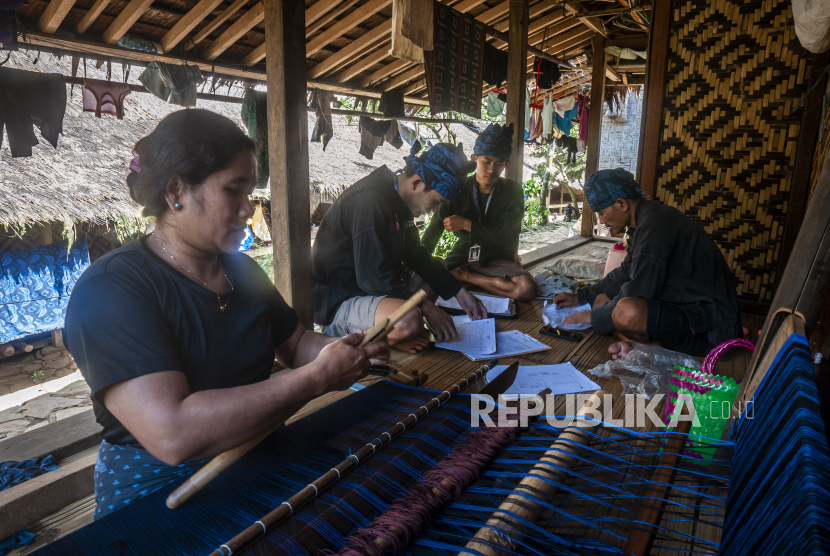 Melihat Proses Coklit Data Pemilu di Pemukiman Warga Badui