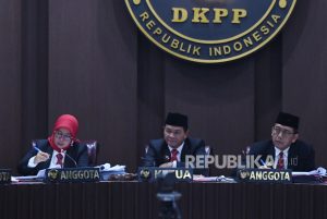 DKPP Jatuhkan Sanksi Pemecatan Staf KPU Sangihe Pengubah Data Verfak Partai Gelora dan PKN