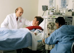 Tanda Peringatan Anda Harus Ganti Dokter