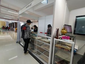 Menyerap Nilai-Nilai Sejarah dalam Pameran Manuskrip dan Artefak di Kota Malang