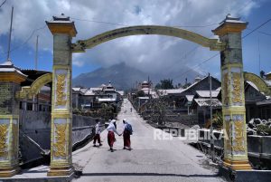 ESDM Imbau Warga Batasi Aktivitas Radius 5 KM dari Kaki Gunung Merapi