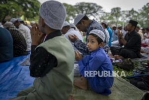 Lakukan Cara Ini Agar Si Kecil Siap Sambut Ramadhan