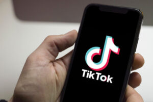 Download Video TikTok tanpa Watermark Dijamin Gratis di SSSTikTok