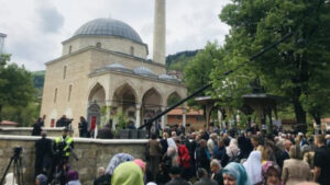 Teirngat Udara Hangat Suam Kuku dan Harum Roti Pitaljaka Sambut Ramadhan di Bosnia