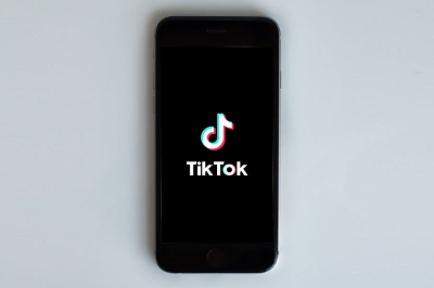 Download Video TikTok Full HD tanpa Watermark di SssTikTok