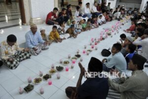 Jokowi Larang ASN Bukber, Ini Sejarah Buka Bersama (Bukber) Puasa Ramadhan di Indonesia