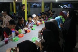 Anak-Anak Panti Asuhan Darul Aitam di Sumut Gembiri Jalani Buka Puasa Bersama