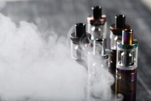 Anak Diam-Diam Kecanduan Vaping? Simak Beberapa Tandanya