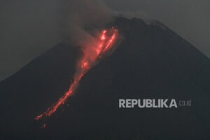 BPPTKG Jelaskan Fenomena Pembentukan Dua Kubah Lava di Gunung Merapi