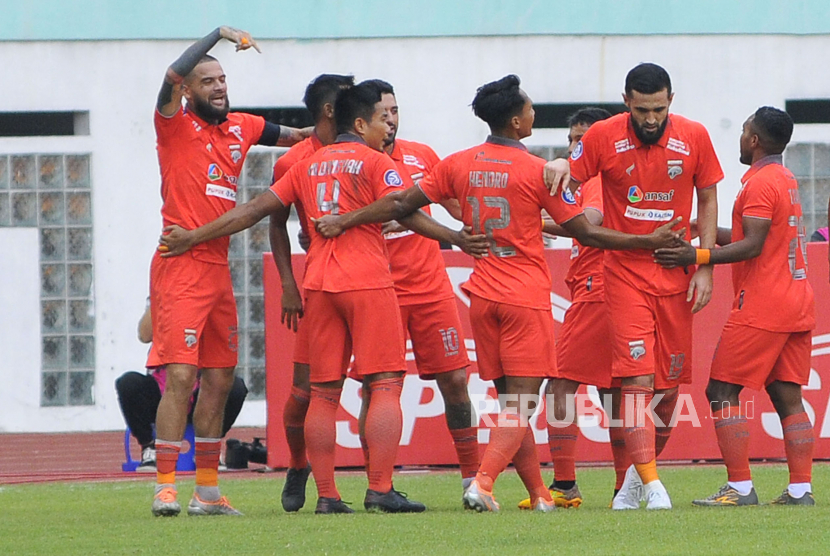 Babak Pertama, Borneo FC Vs Bali United, Masih Imbang 0-0