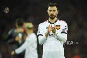 Bruno Fernandes tidak Minta Diganti Saat MU Dipermalukan Liverpool