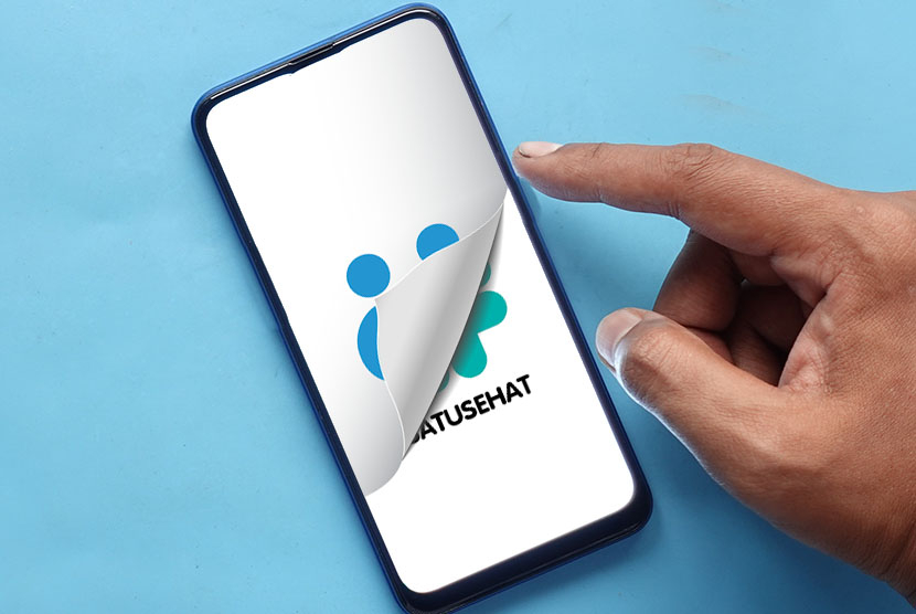 Ilustrasi aplikasi Satu Sehat Mobile di HP.