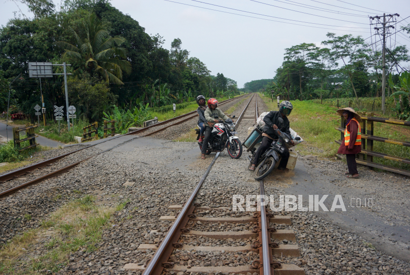 Daop 3 Kembali Ingatkan Soal Keselamatan di Perlintasan Kereta Api Sebidang