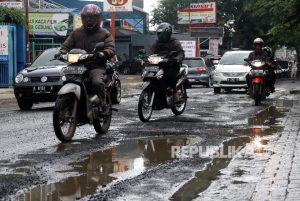 Dinas BMPR Jabar bakal Benahi 71 Ruas Jalan