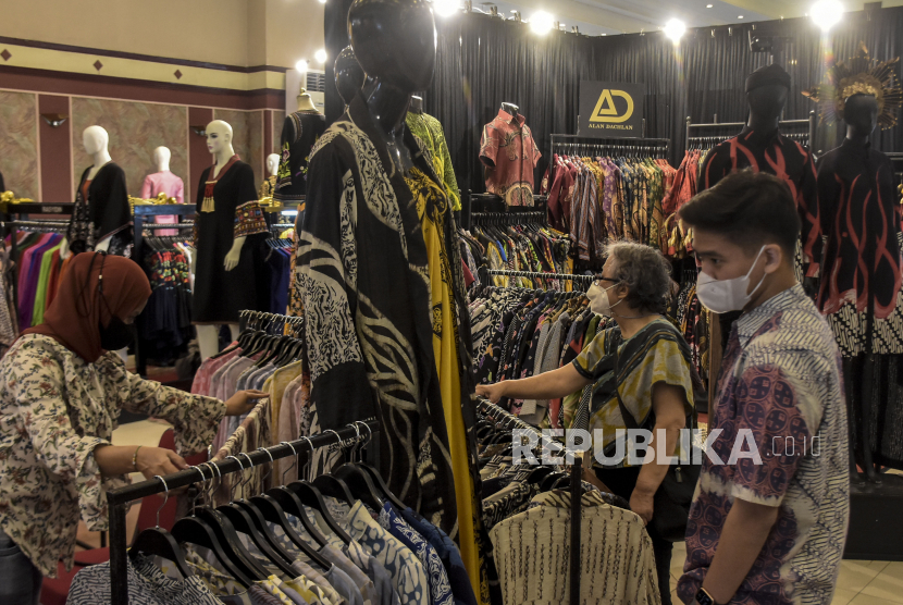 Dukung Industri Fashion, Lazada Gelar Coaching Clinic