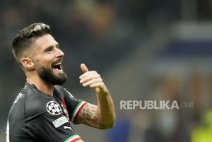 Giroud Diragukan Tampil Saat AC Milan Lawan Tottenham Hotspur