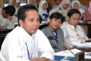 Jadi Wakil Muhammadiyah di Seminar Internasional Filipina, Dosen UMM Bahas Hukum Islam