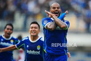 Luis Milla: Kondisi ruang ganti Persib gagalkan kemenangan Persebaya