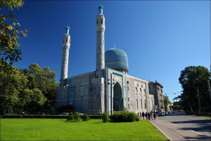 Masjid Biru Di Rusia Dan Diplomasi Soekarno