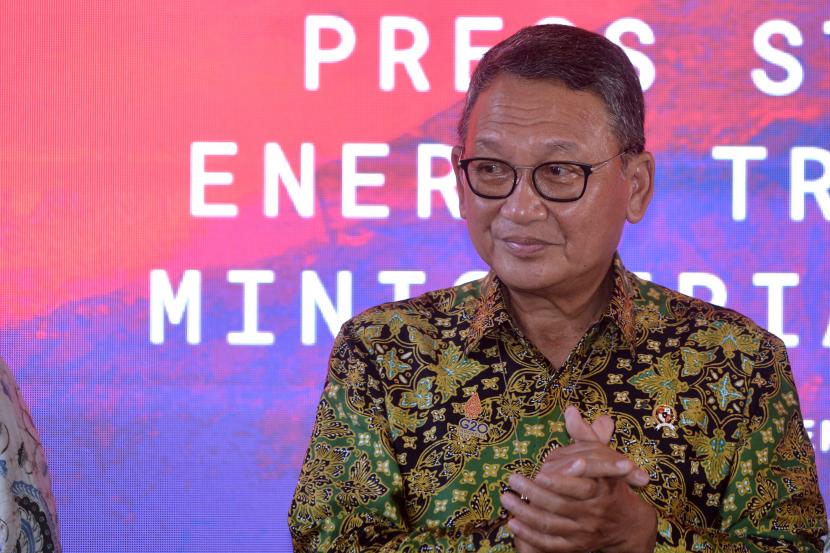 Menteri ESDM Angkat Bicara Usai 10 Pegawainya Disebut Jadi Tersangka Korupsi