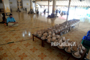 Menu Gulai Kambing, Tradisi Buka Puasa Masjid Gedhe Kauman Yogyakarta