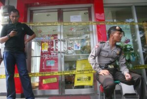 Perampok Bank di Lampung Tembak Dua Satpam dan Karyawan