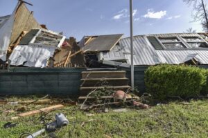 Puluhan Orang Tewas dan Rumah Rusak Akibat Tornado Dahsyat di Mississipi