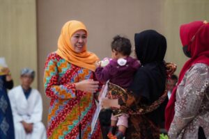 Ribuan Masyarakat Jawa Timur Terima Bantuan Sosial 