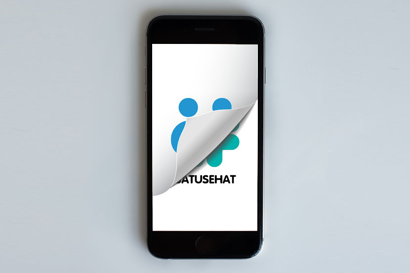 Aplikasi SatuSehat di smartphone.