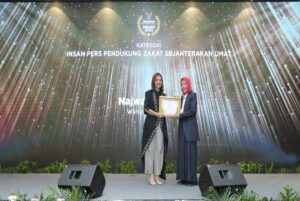 Terima Anugerah BAZNAS AWARD, Najwa Shihab Ingatkan Warga Pentingnya Berzakat