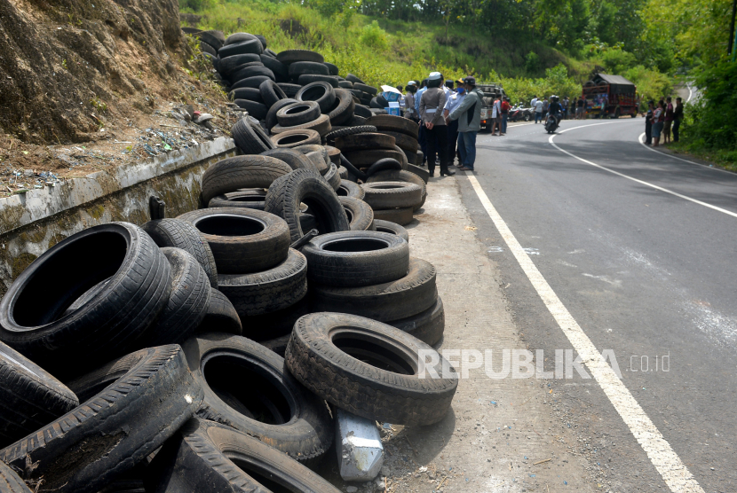 The Police Map Out Traffic Accident-Prone Points in Bantul