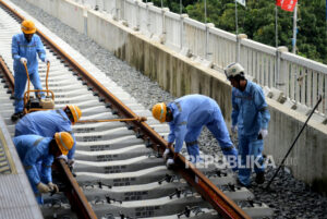 Total 304 Kilometer Rel Kereta Cepat Jakarta Bandung Telah Terpasang