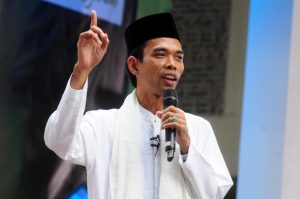 UAS: Kita Diikat oleh Kebhinekaan, Jangan Mudah Diadu Domba 