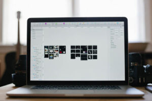7 Cara Download Aplikasi di Laptop