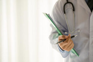 Karpet Merah Dokter Asing, Mau Kemana?