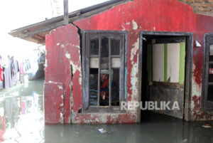 Banjir Rob di Medan Belawan