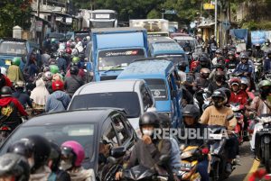 24.000 Kendaraan Roda Dua Padati Puncak Bogor