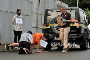 AG Menangis di Sidang Penganiayaan David