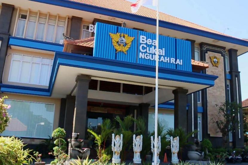 Bea Cukai Bantah Pegawai di Bandara Ngurai Rai Peras Turis Taiwan