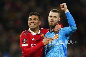 Casemiro dan De Gea Tunjukkan Persahabatan Hangat Lewat Sebuah Catatan