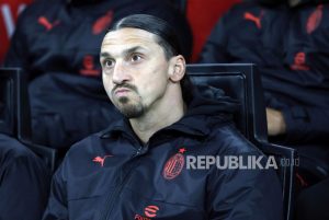 Cedera Lagi, Ibrahimovic Bakal Jadi Penonton Aksi AC Milan Sampai Akhir Musim