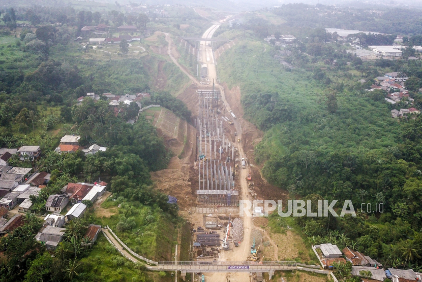 Exit Tol Parungkuda Sukabumi Sudah Bisa Dilalui, Diproyeksi Padat Saat Lebaran